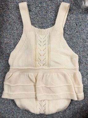 Cream Knit Ruffle bubble 24M One-Piece NWT wooden buttons